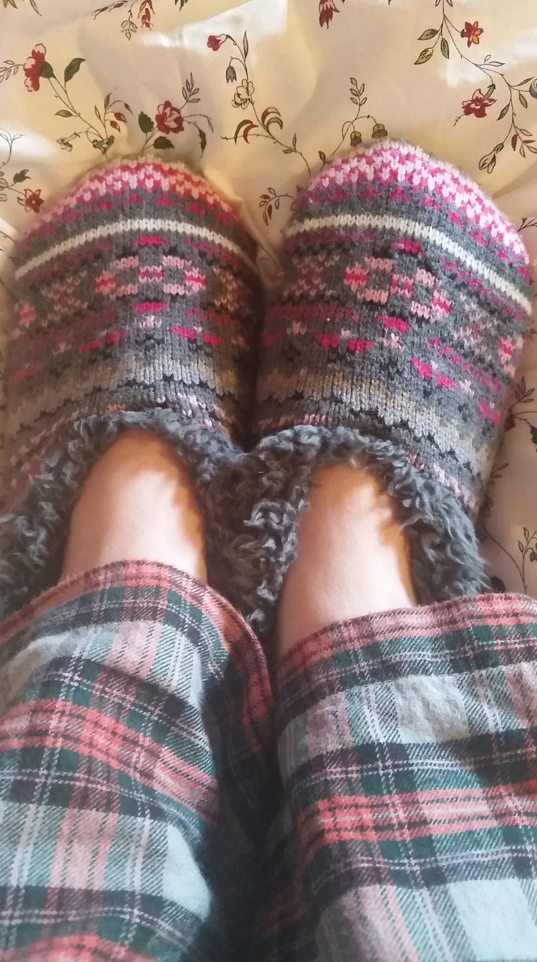 slipper-socks.jpg.jpg