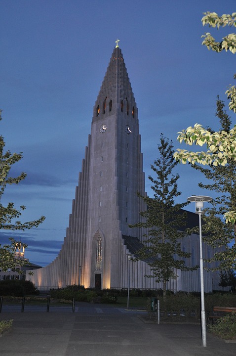 reykjavik-267962_960_720