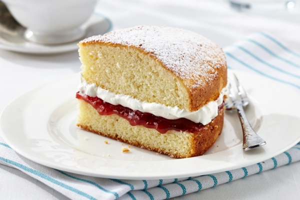 600x400_victorian-tea-cake-jam-sponge-621407423672
