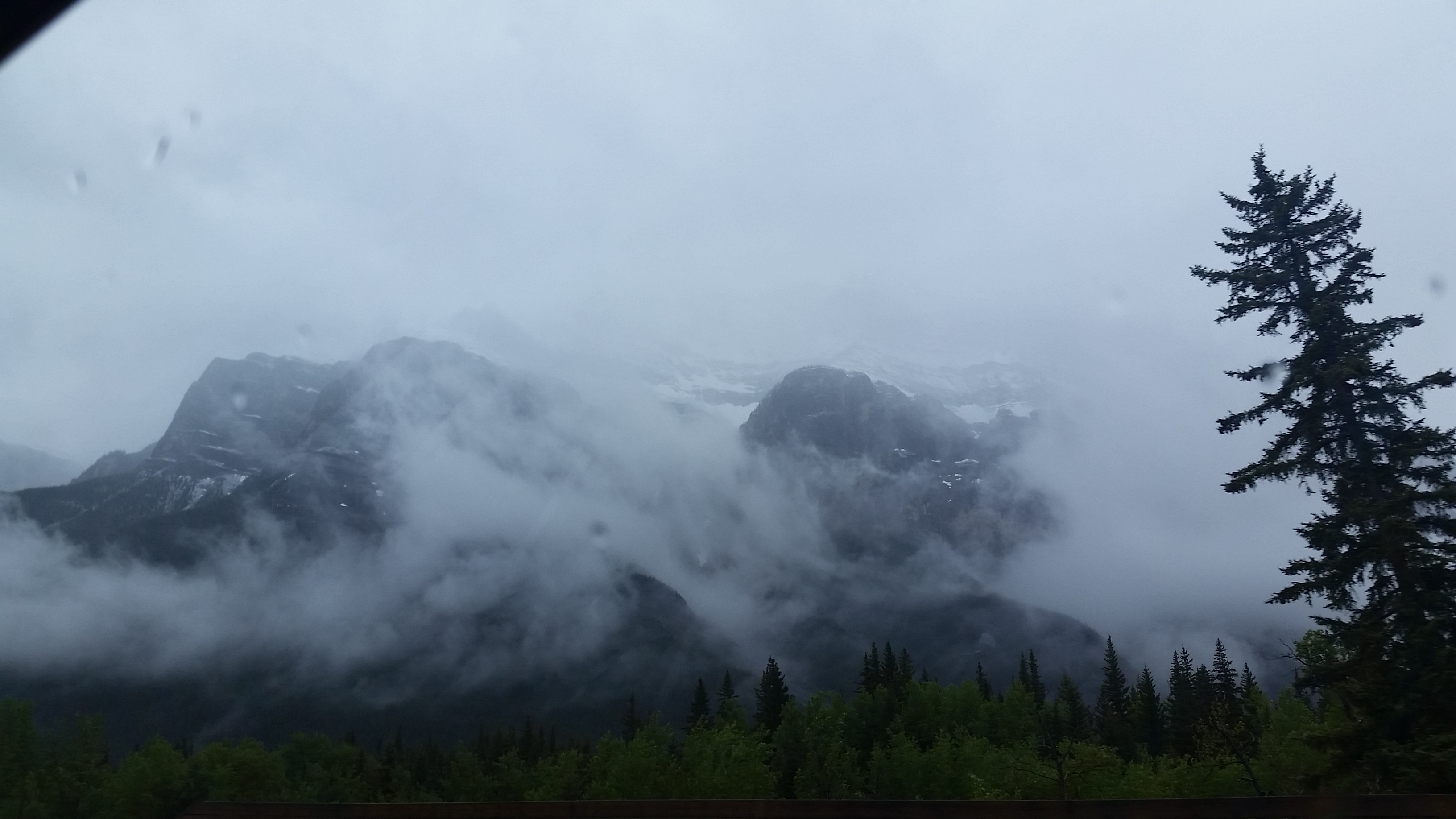 Banff Mountain.jpg