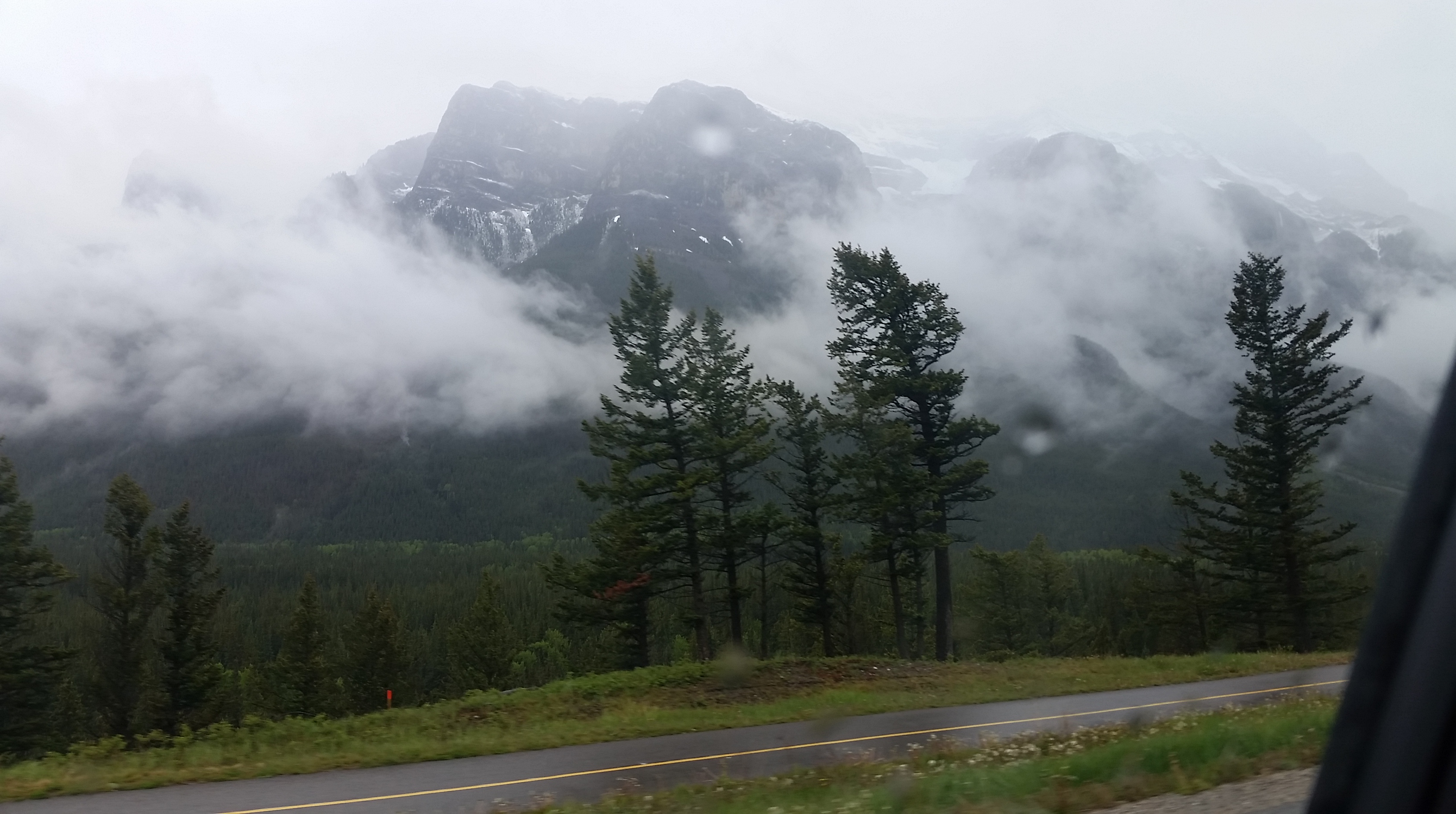 Banff Mountain view 2.jpg