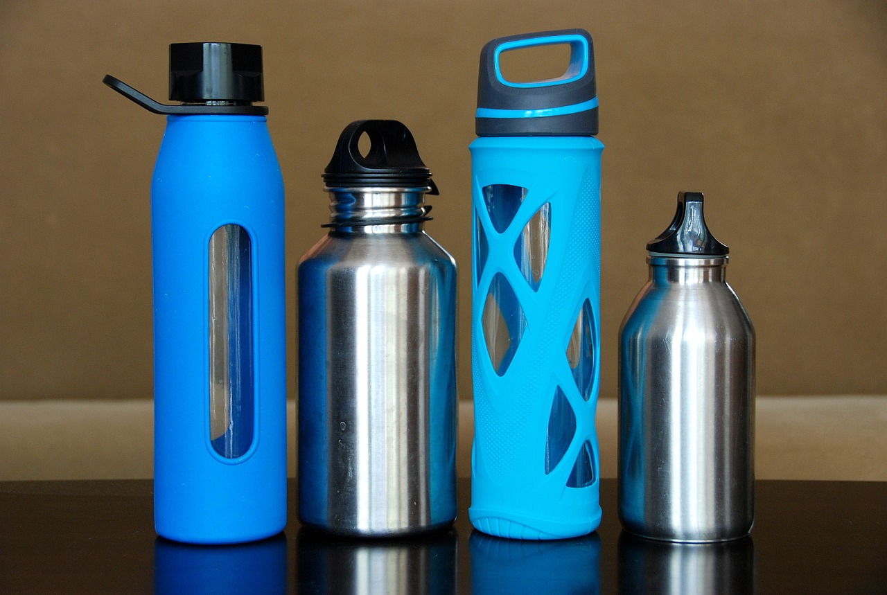 bottles-774466_1280.jpg