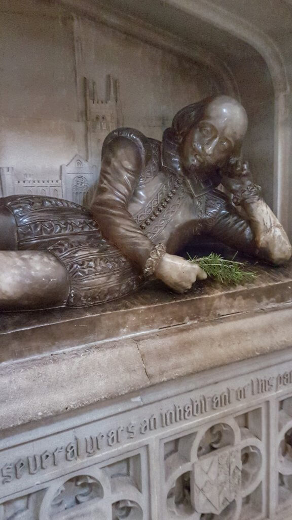 Southwark Cathedral Shakespeare monument close up