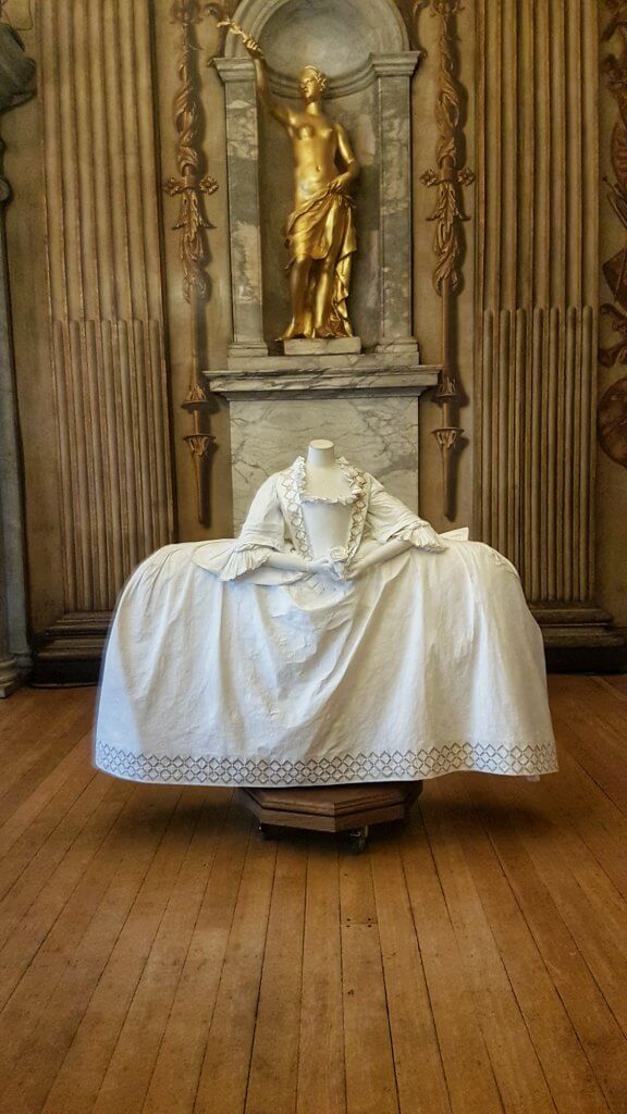 Court Mantua in Cupola Room in Kings State Apartments at Kensington Palace