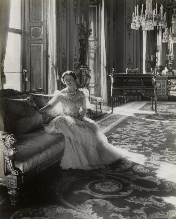 Queen Mother in White Norman Hartnell Gown from White Wardrobe