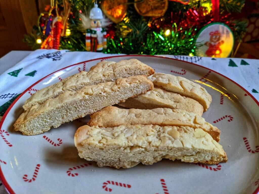 Almond biscotti