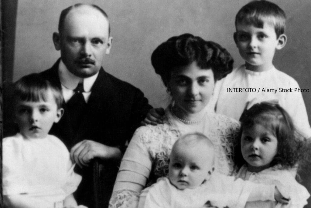 Hermine and her family