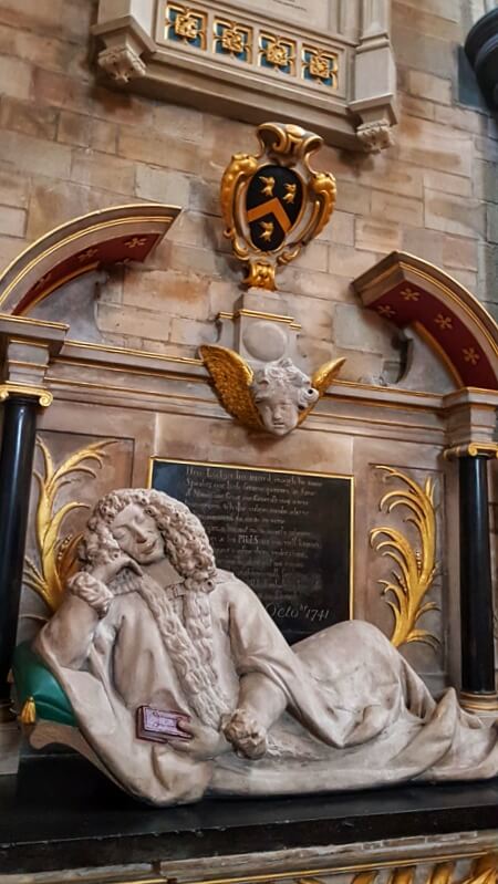 Lionel Lockyer Tomb at Southwark Cathedral
