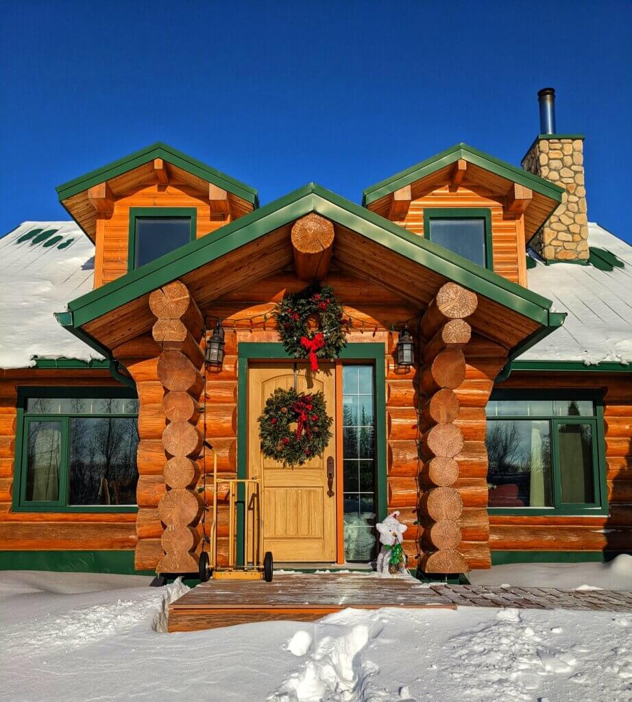 Log house at Christmas