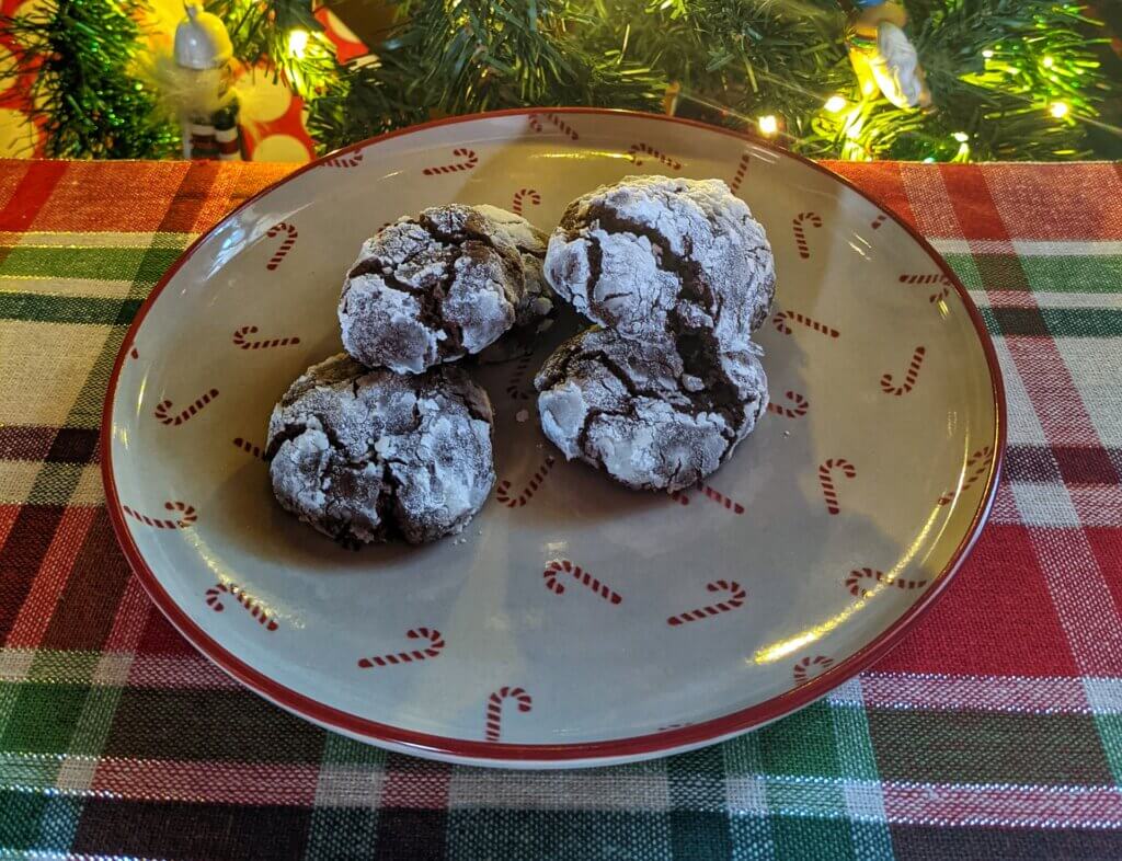 Chocolate crinkle cookies Christmas
