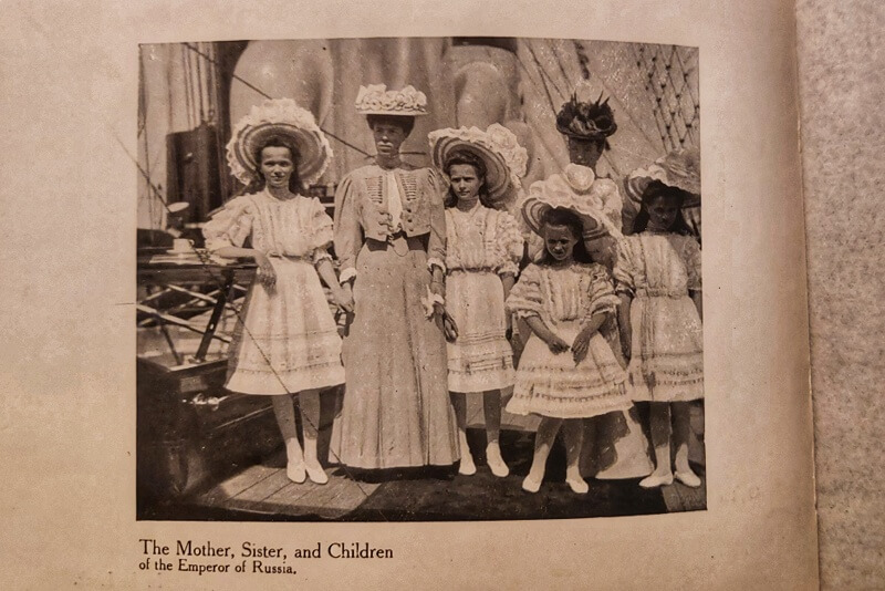 Romanovs in Queen Alexandras Christmas gift book