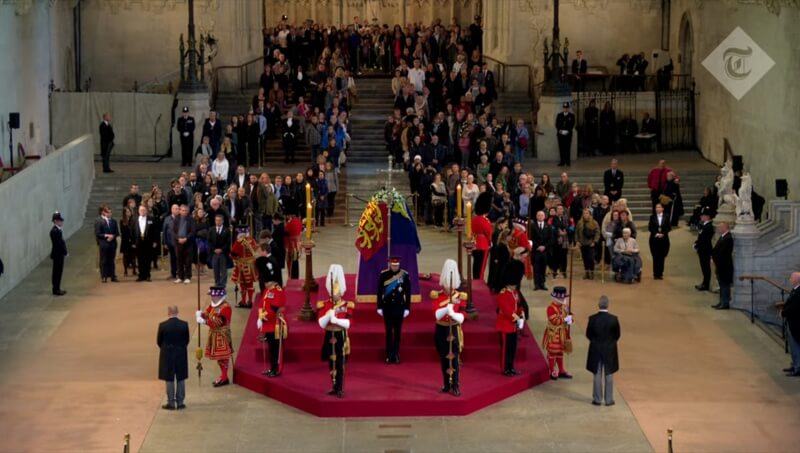 Grandchildren of Queen Elizabeth II standing vigil, screengrab from Telegraph
