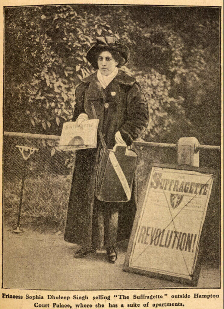 Photo of Princess Sophia Duleep Singh selling Suffragette newspapers
