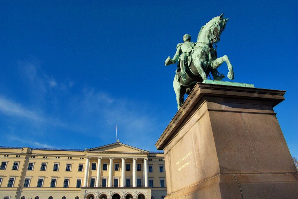 statue of King Charles John I