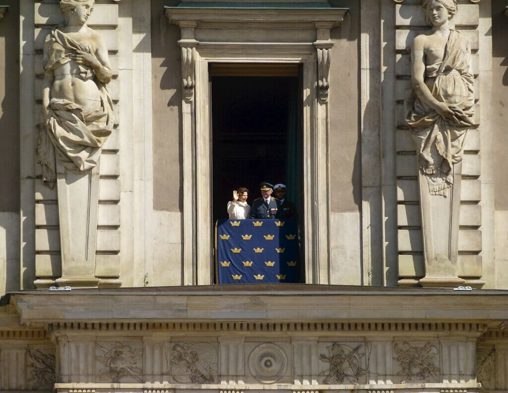 King Carl Gustaf and Queen Silvia on balcony